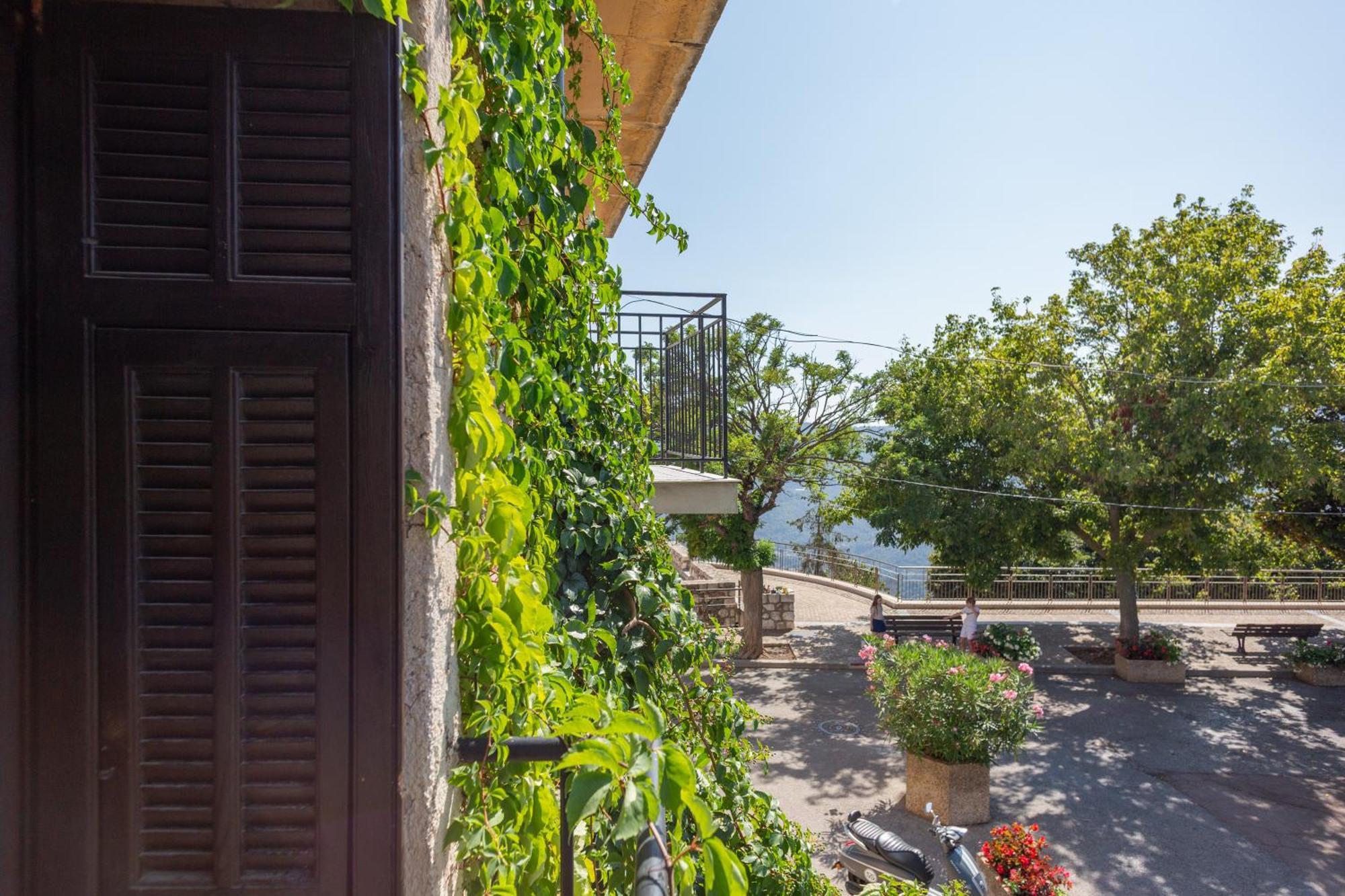 Logis Hotel Beausejour Berre-des-Alpes Kültér fotó